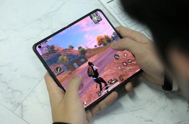 【花海容器直装V1.3稳定版】🌸透视自瞄🌸子弹追踪🌸皮肤美化包🌸载具跳舞🌸载具旋转🌸载具自控🌸载具飞天